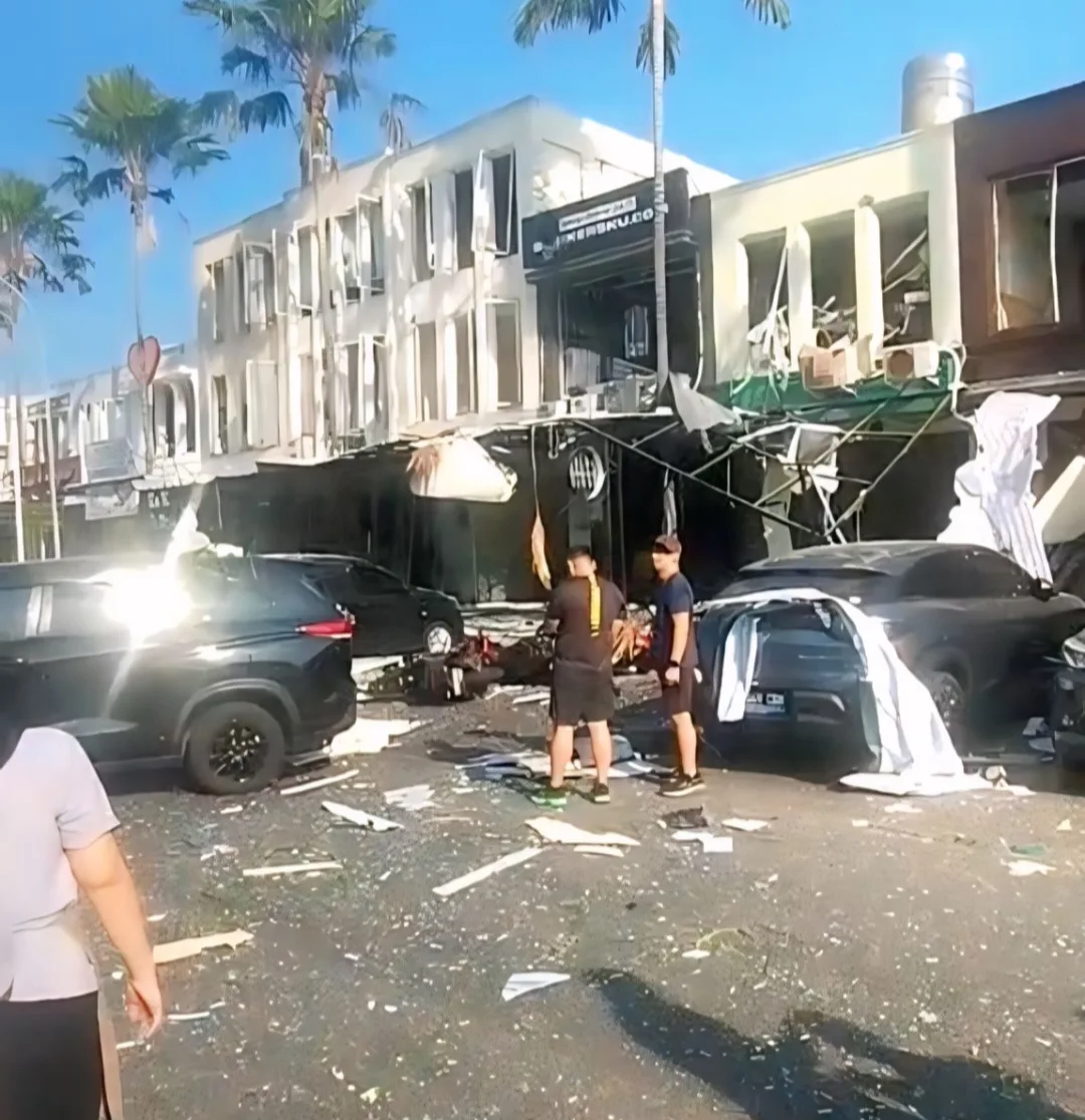 Ledakan Ruko Nasi Tempong Sri Dewi Guncang San Antonio Pakuwon City, 41 Bangunan Rusak
