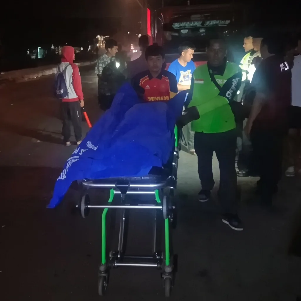Maut di Jalur Arteri Jombang: Niat Menyalip Berujung Petaka, Remaja 18 Tahun Tewas di Kolong Truk Boks